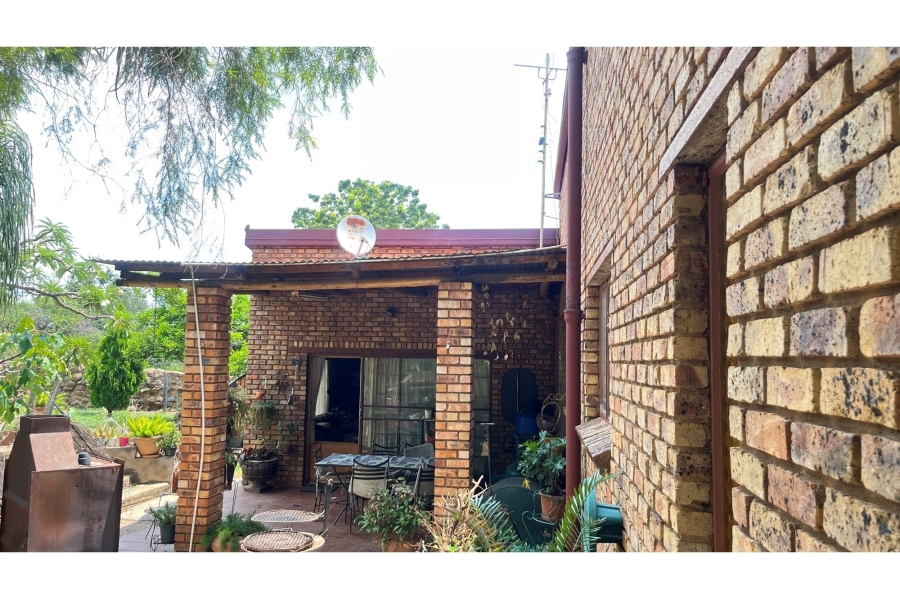 4 Bedroom Property for Sale in Elandsrand North West